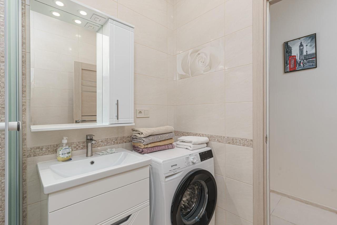20 Deribasivska 2 Bedrooms Apartment Odessa Dış mekan fotoğraf